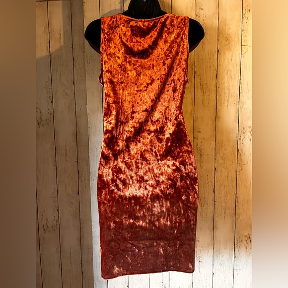 NWOT Derek Heart Cut Out Mini Velvet Dress - Picture 2 of 6